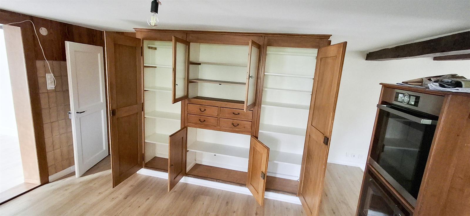 Rénovation totale d'une ancienne armoire de cuisine